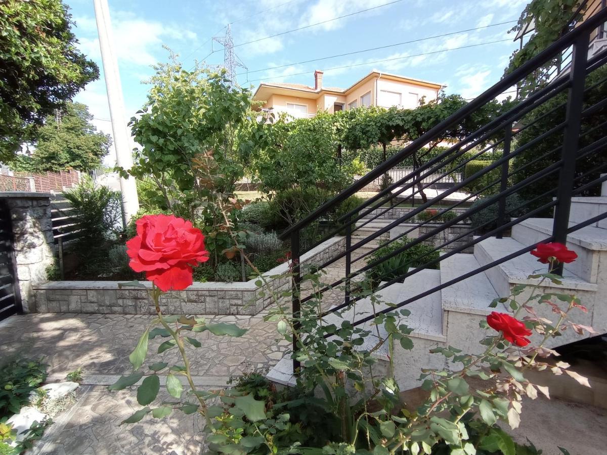 Apartman Simun Rijeka Buitenkant foto
