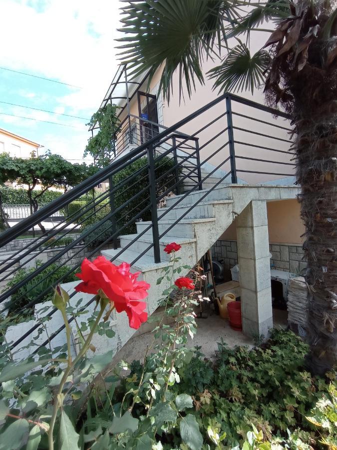 Apartman Simun Rijeka Buitenkant foto