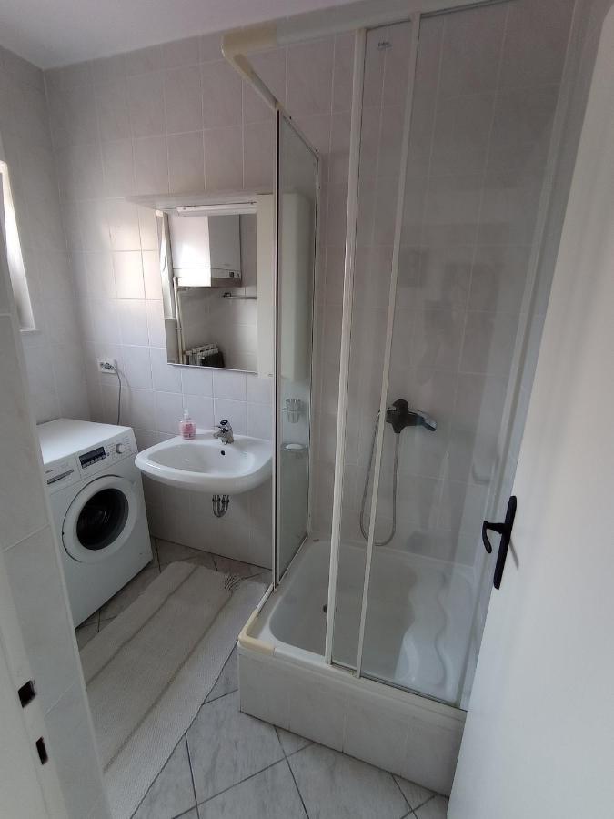 Apartman Simun Rijeka Buitenkant foto