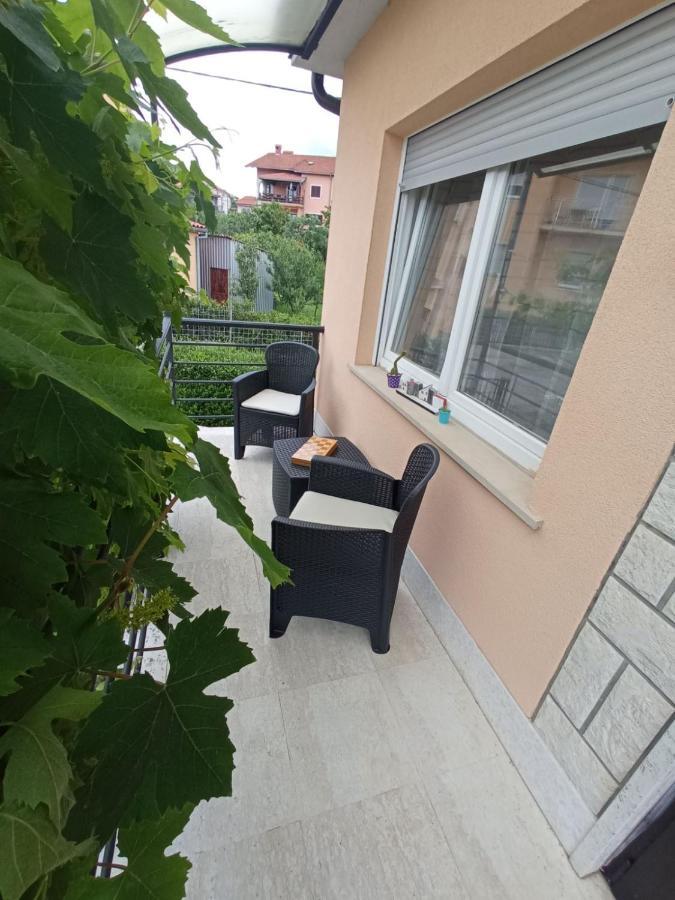Apartman Simun Rijeka Buitenkant foto